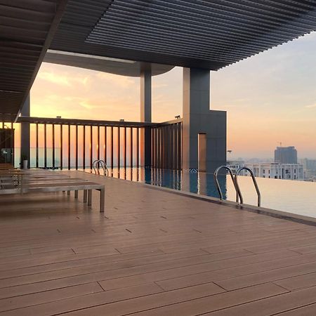 The View Serviced Residence 豪景日式酒店公寓 Phnompen Kültér fotó