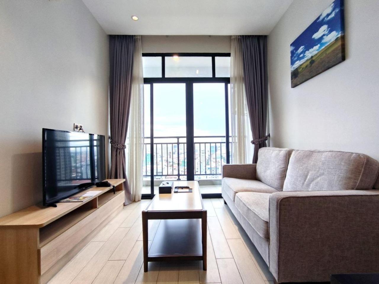 The View Serviced Residence 豪景日式酒店公寓 Phnompen Kültér fotó
